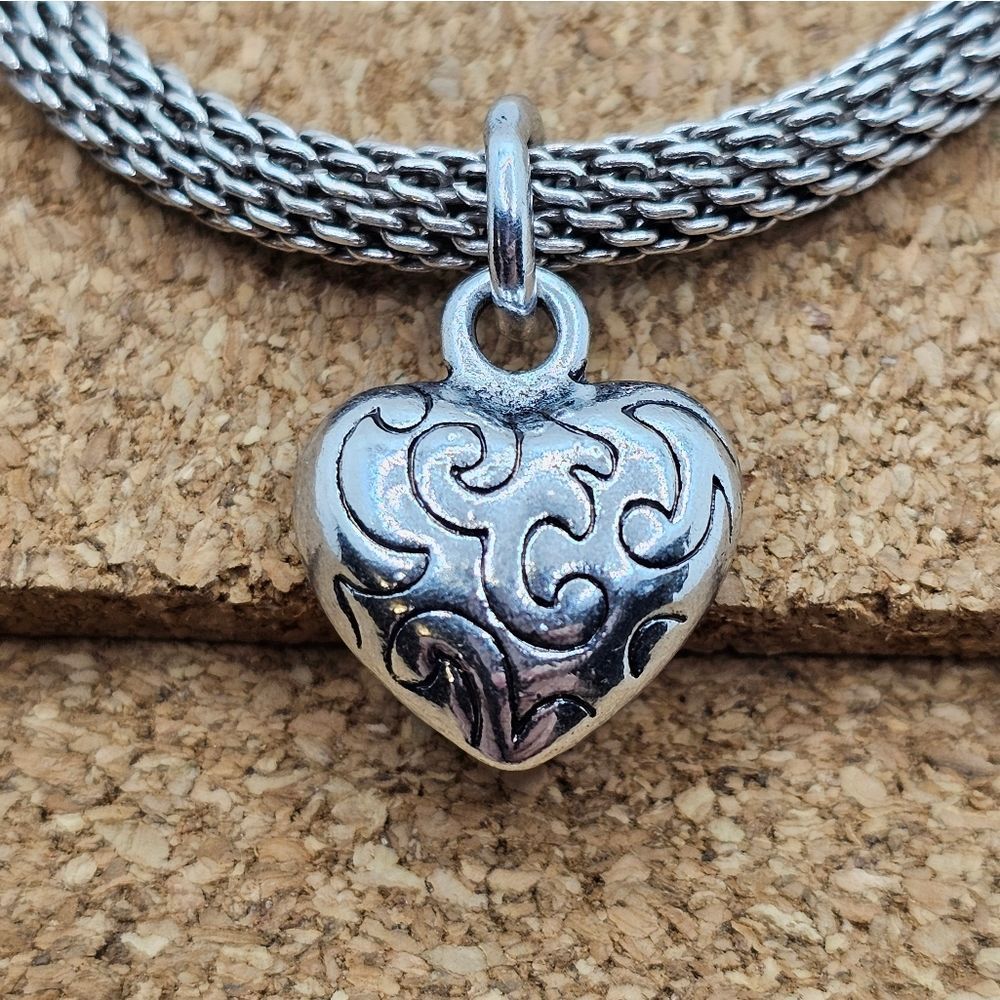 SILVER THICK PAISLEY HEART DANGLE CHARM FOR BRIGHTON